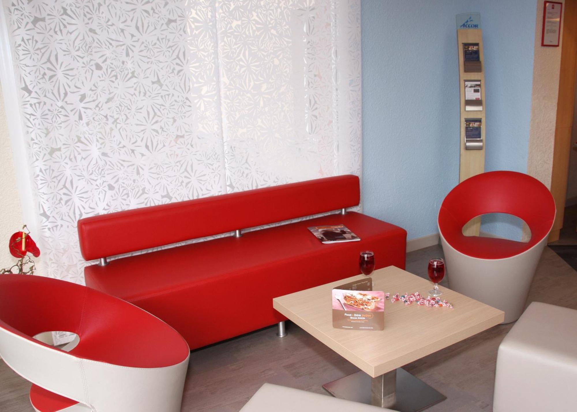Ibis Clermont Ferrand Sud Herbet Eksteriør billede