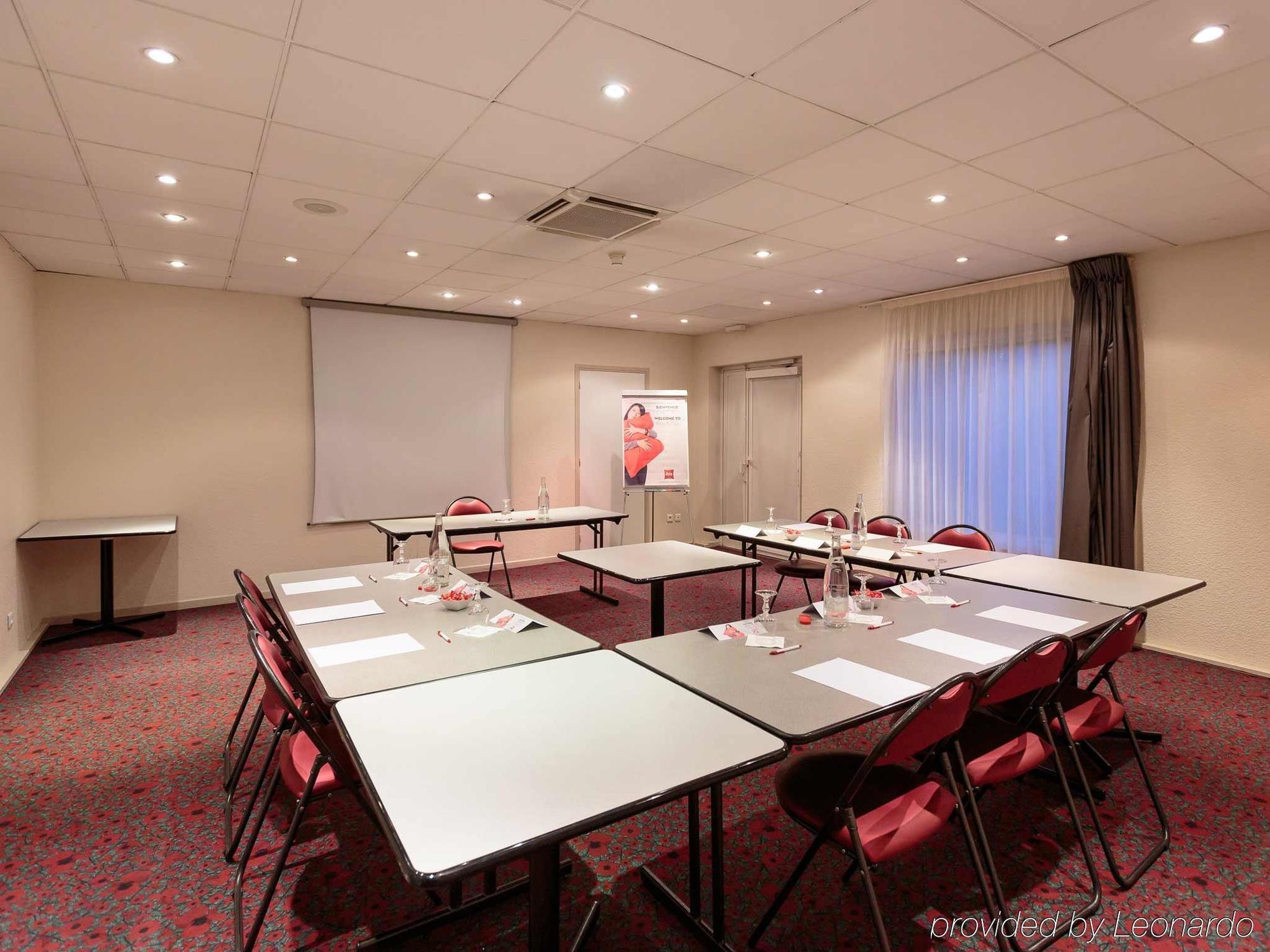 Ibis Clermont Ferrand Sud Herbet Eksteriør billede
