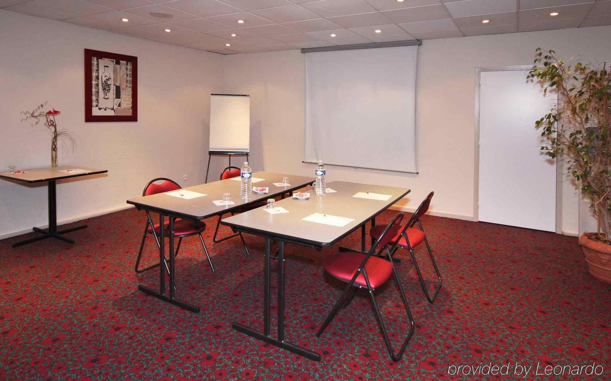 Ibis Clermont Ferrand Sud Herbet Eksteriør billede
